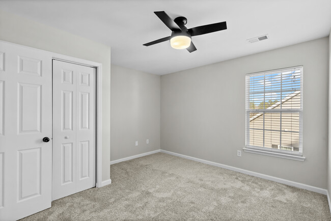 Building Photo - 413 Cotton Grass Dr