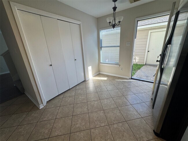 Building Photo - 21835 Mossy Field Ln