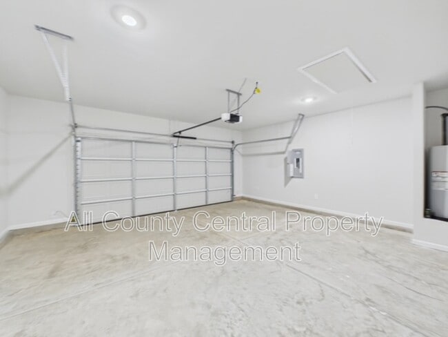 Building Photo - 15652 Ruthie Lynn Dr