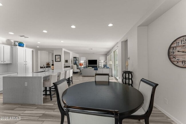 Building Photo - 3221 Rising Sun Ridge