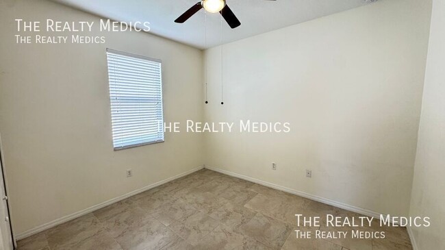Building Photo - 3723 Prescott Loop
