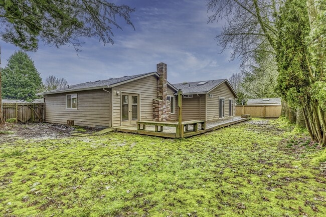 Building Photo - 1467 NW 176th Pl