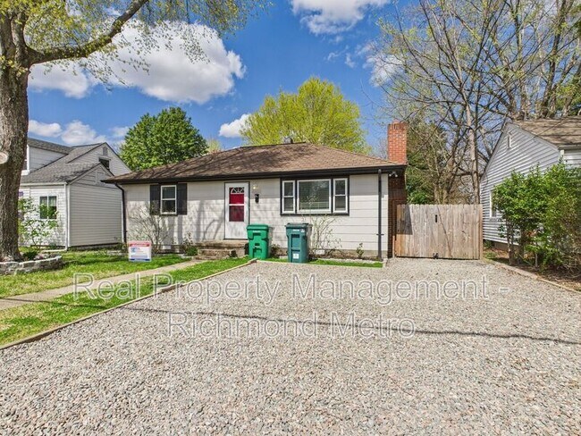 Building Photo - 2306 Kent St