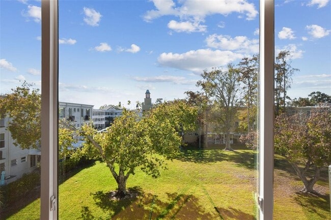 Building Photo - 2455 Finlandia Ln