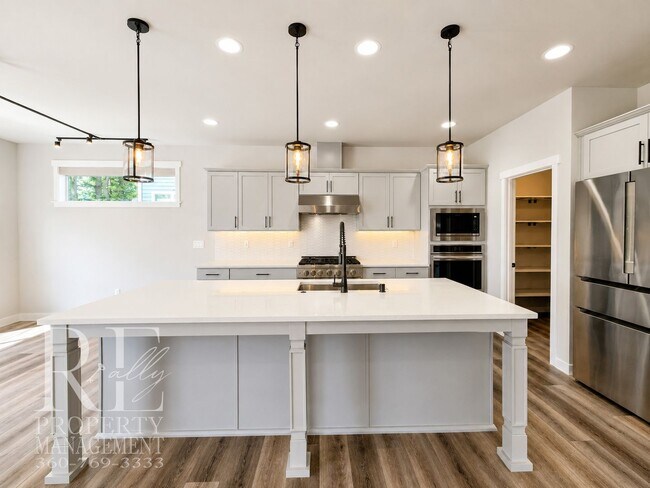 Building Photo - Luxury Poulsbo Retreat with Water Views, Covered Deck & Designer Finishes
