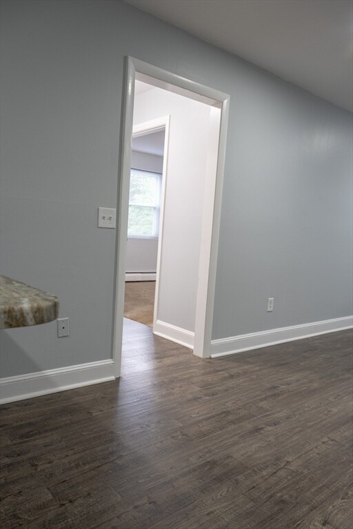 Building Photo - 225 S Main St