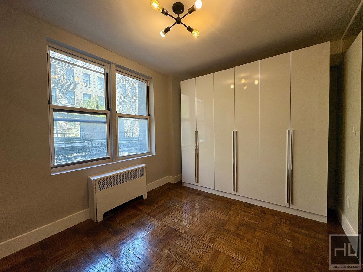 Building Photo - East 58th Street