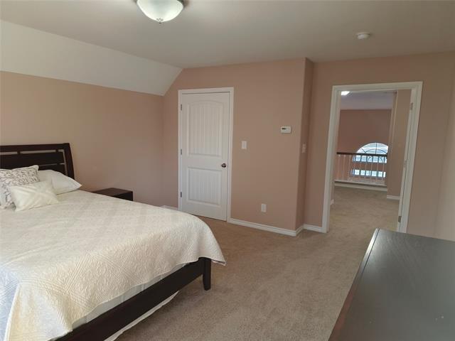 Building Photo - 100 E Bluebonnet Dr