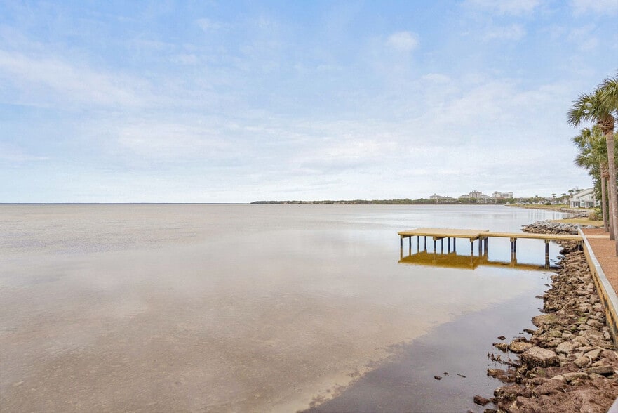 Building Photo - 200 Sandestin Blvd N