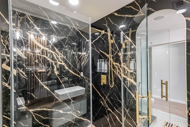 Building Photo - 7810 Nairn St