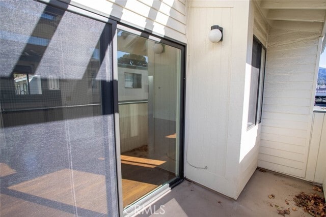 Building Photo - 10475 Newhome Ave