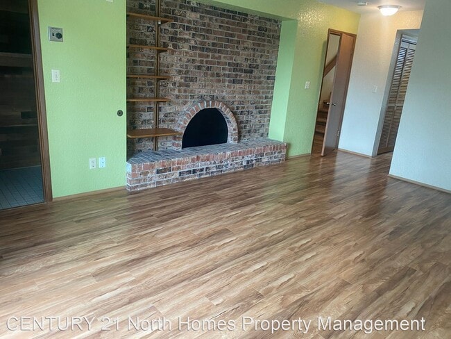 Building Photo - 3 br, 2 bath House - 4626 Greely St