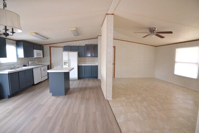 Building Photo - 145 Co Rd 3821