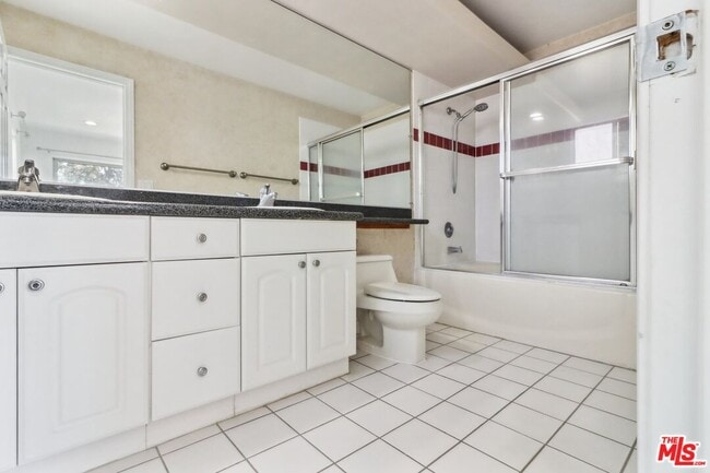 Building Photo - 12010 Texas Ave