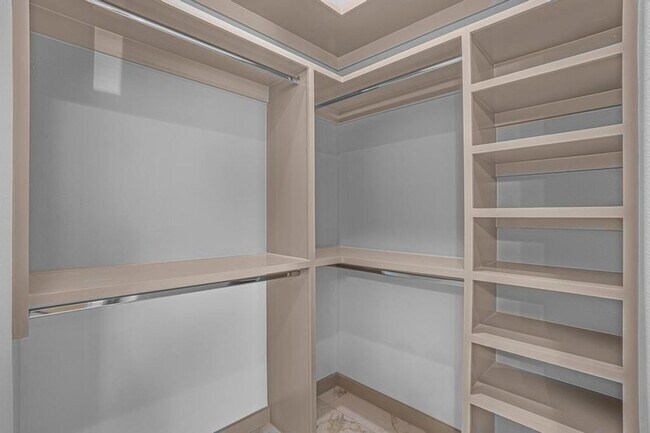 Building Photo - 8120 Stillmeadow Ct