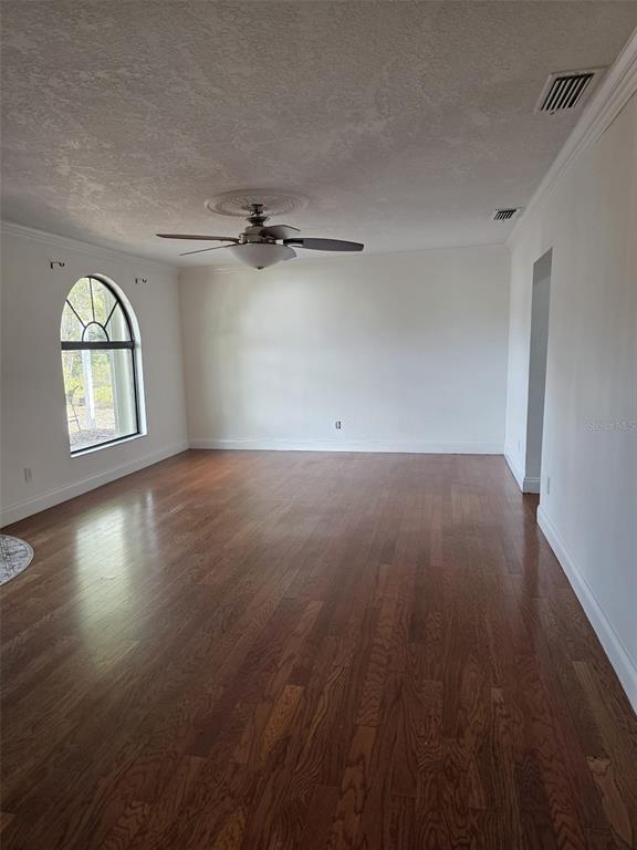 Building Photo - 1761 SW Monterrey Ln