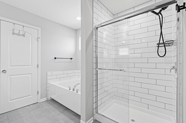 Building Photo - 369 Lemming Dr