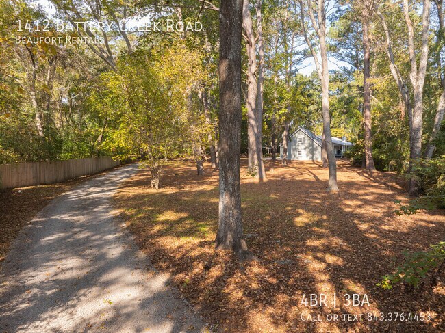 Building Photo - 1412 Battery Creek Rd
