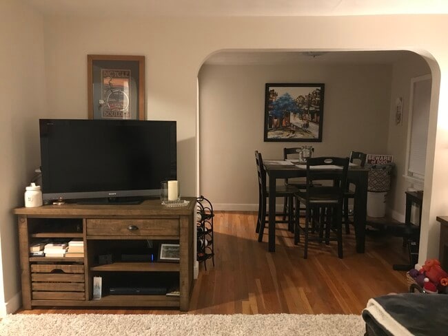 Separate dining room - 169 Foster St