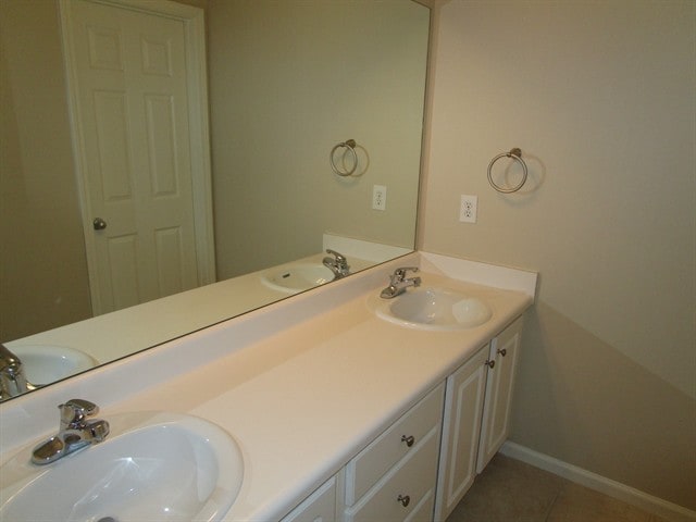 Building Photo - 3500 Watson Gate Rd