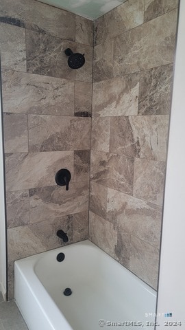 Building Photo - 2 Center St