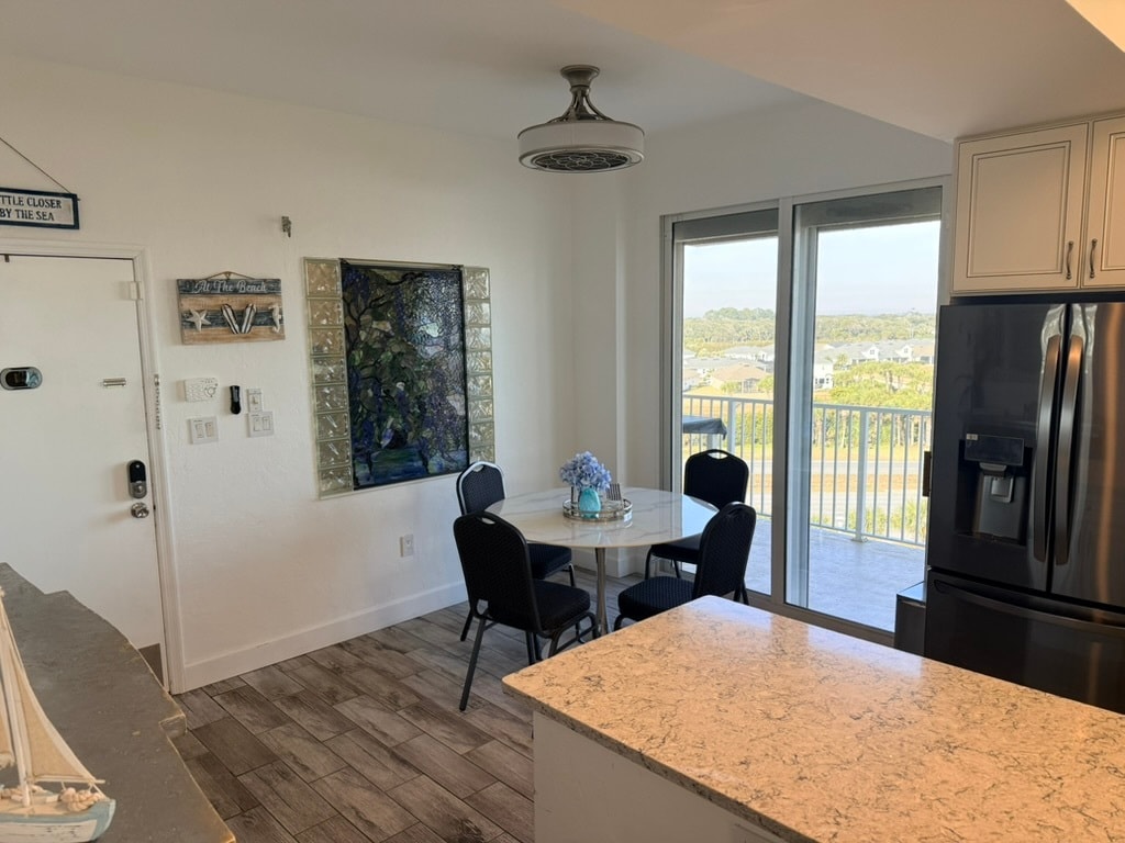 Building Photo - 104 Surfview Dr