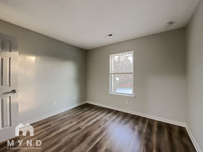 Building Photo - 2906 Silkstream Ln