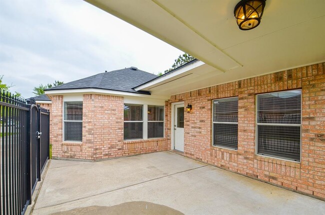 Building Photo - 4226 Windy Chase Ln