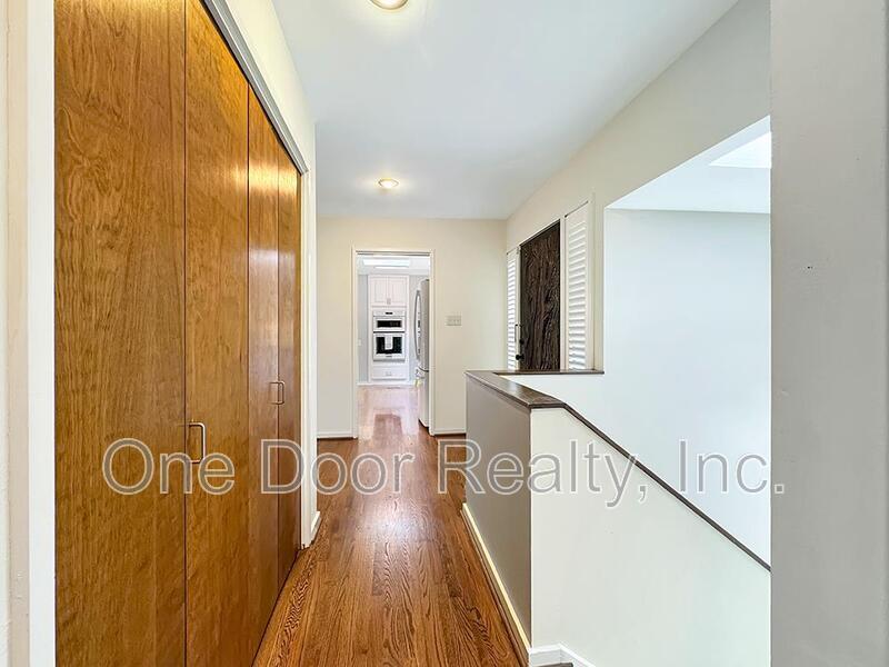 Building Photo - 609 Indian Springs Ct