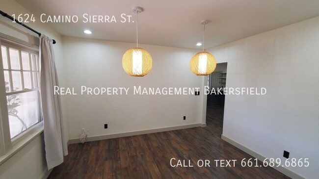 Building Photo - 1624 Camino Sierra