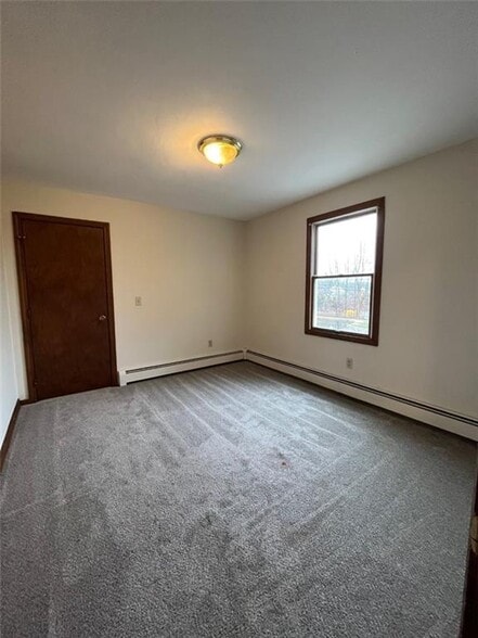 Building Photo - 3 Buttonwood St