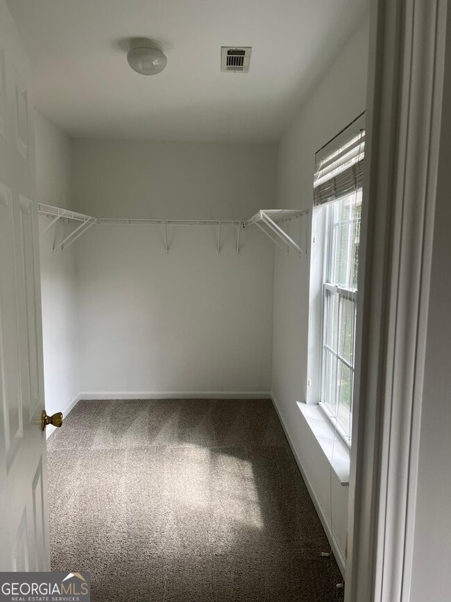 Building Photo - 585 McWilliams Rd SE