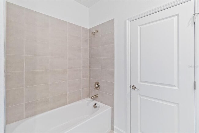 Building Photo - 3013 Howley Aly