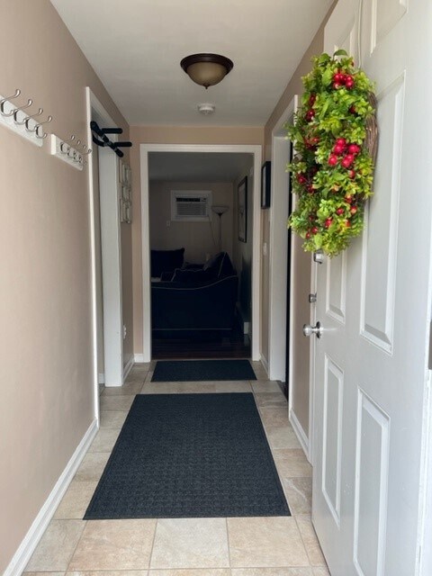 entry way - 24 Patriots Sq