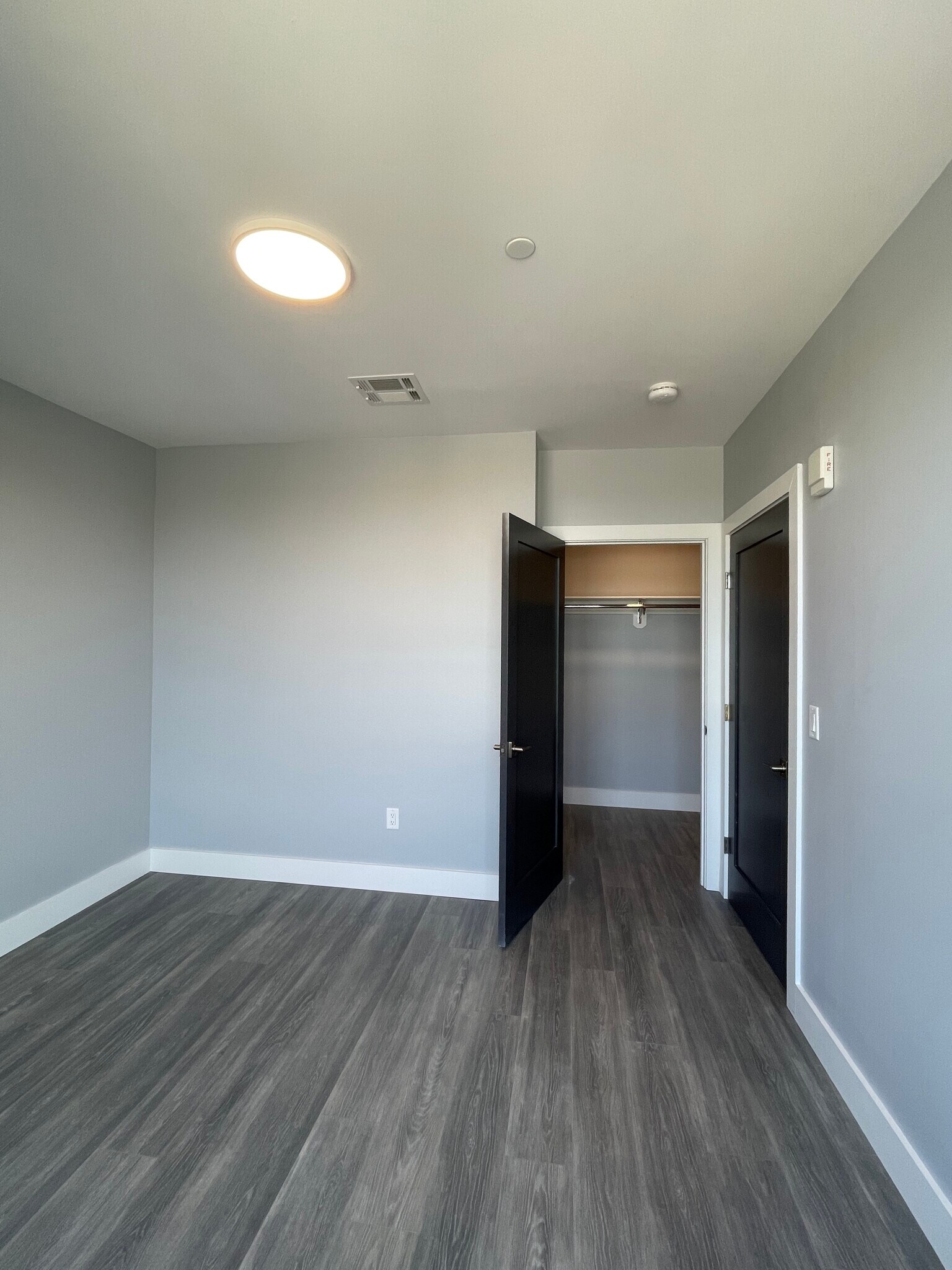 Building Photo - 367 Western Ave