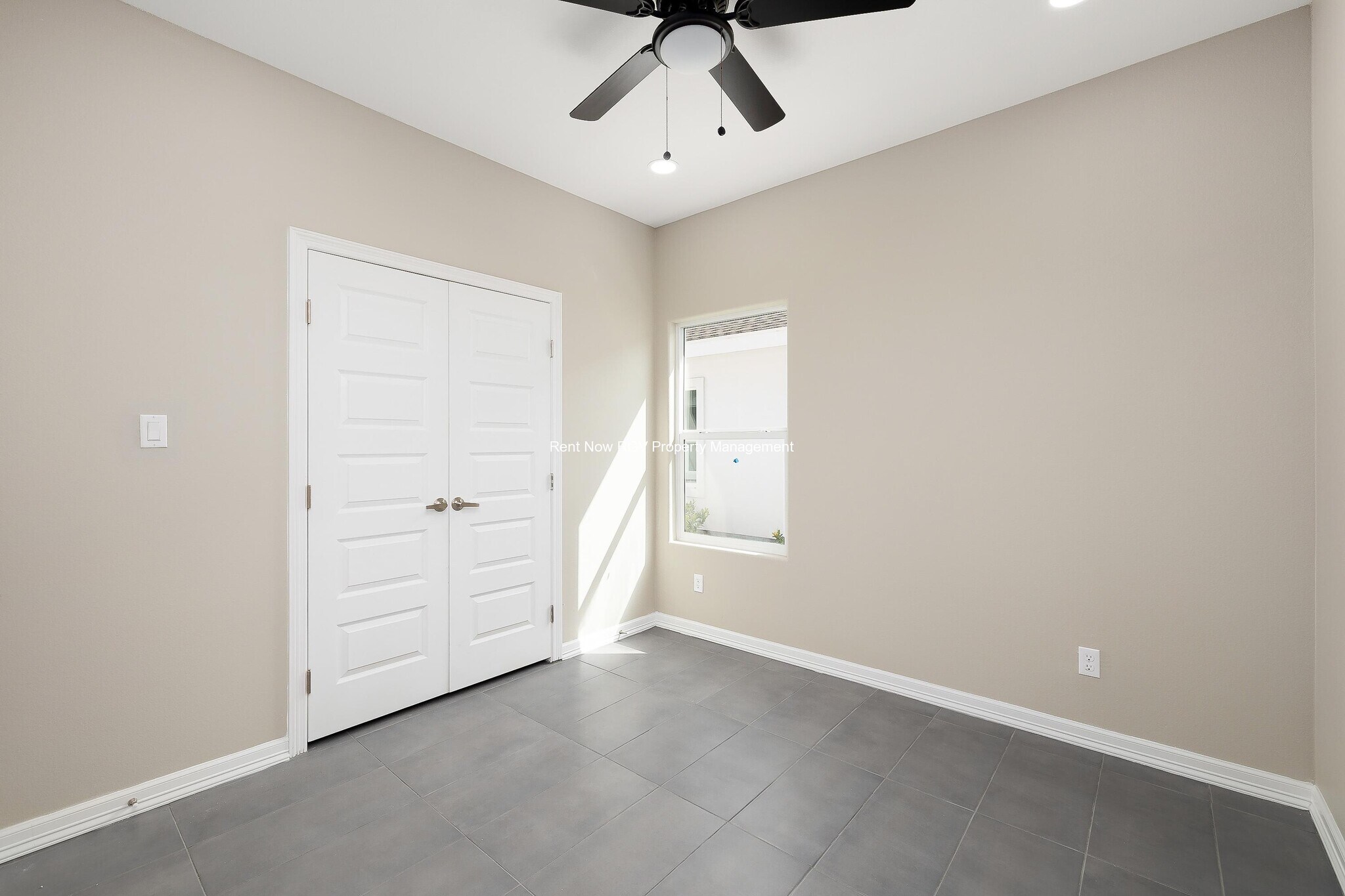 Building Photo - 3604 Frio Ave