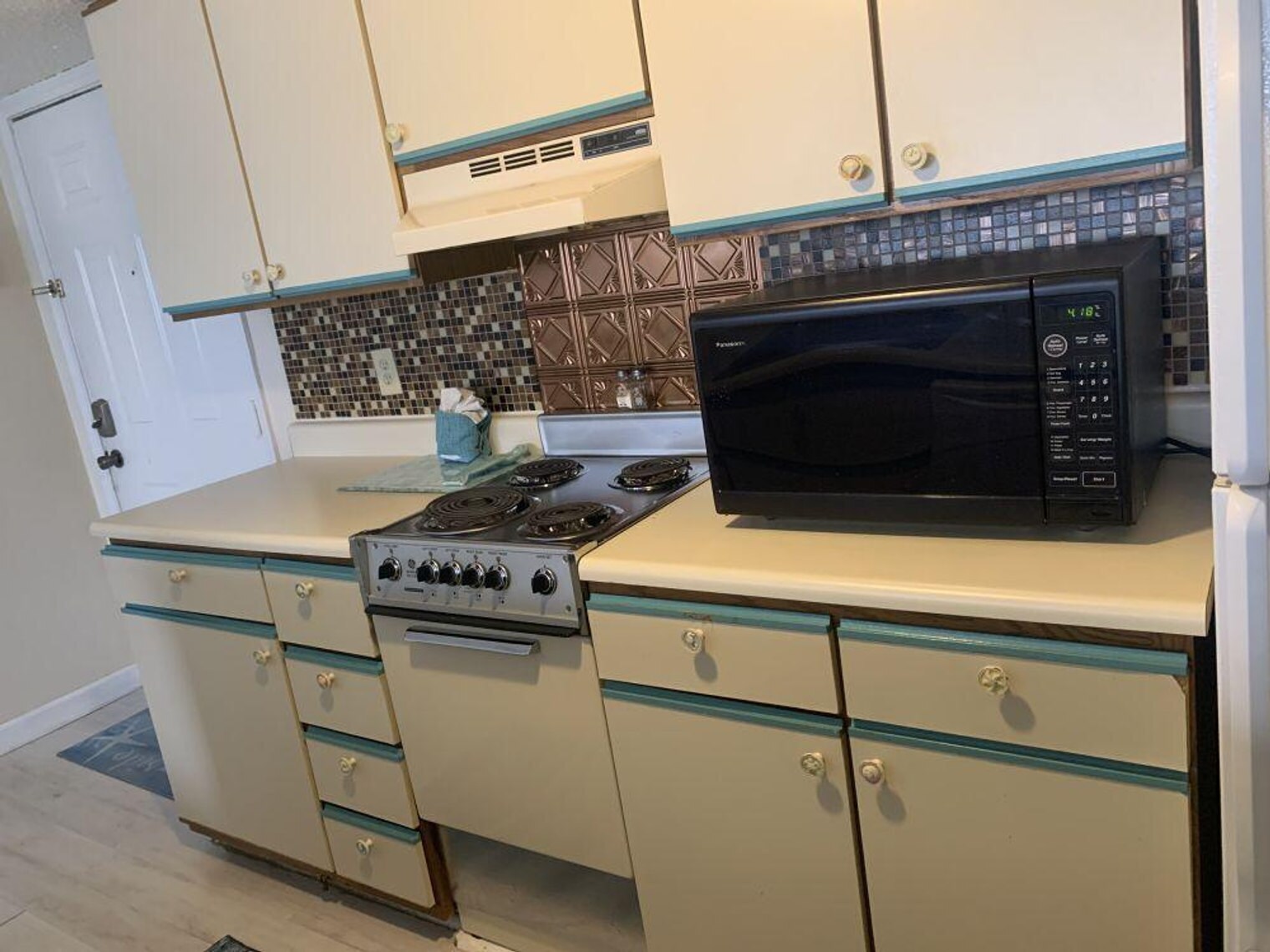 Building Photo - 983 Cayman Ct