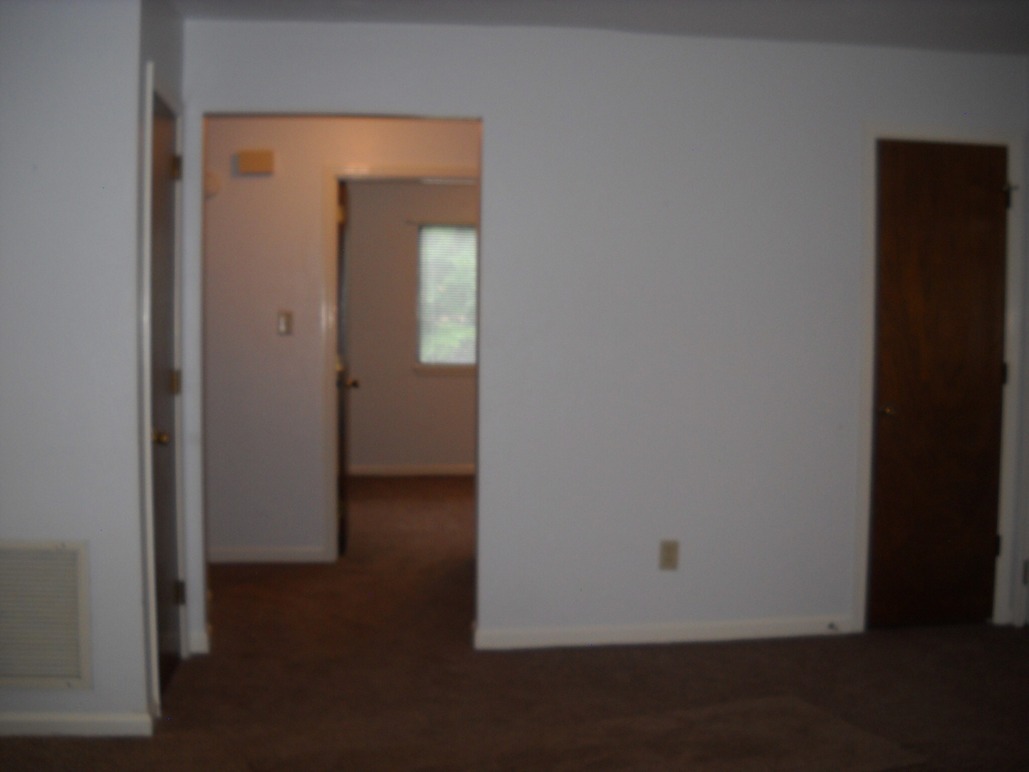 Hallway to Bedrooms & Bath - 3751 Donovan Dr