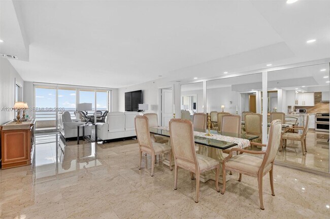 Building Photo - 4101 N Ocean Blvd
