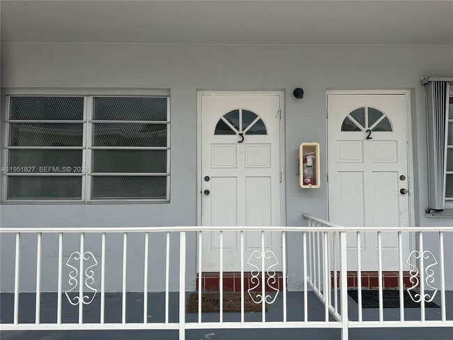 Building Photo - 520 79th St