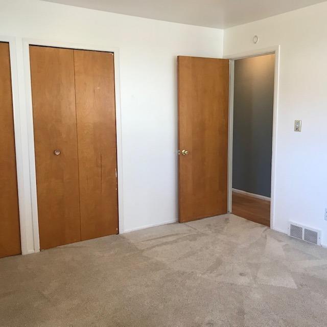 Building Photo - 2865 Burlington St