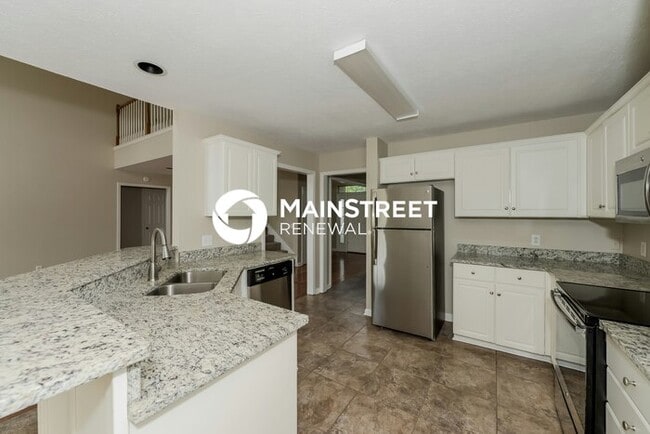 Building Photo - 4 Bedroom Pet-Friendly Home in Goodlettsville, TN with Main Street Renewal