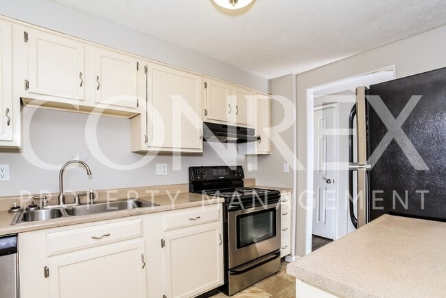 Building Photo - Bi Level home in Cul-de-sac!