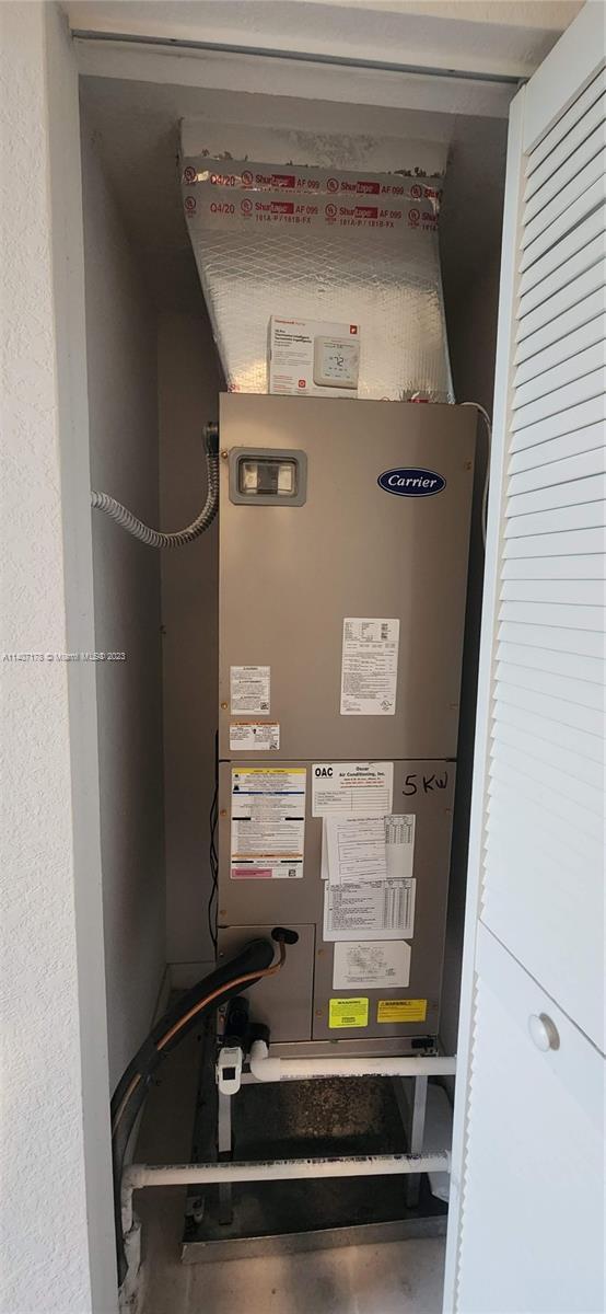 Building Photo - 2708 SE 15th Ct