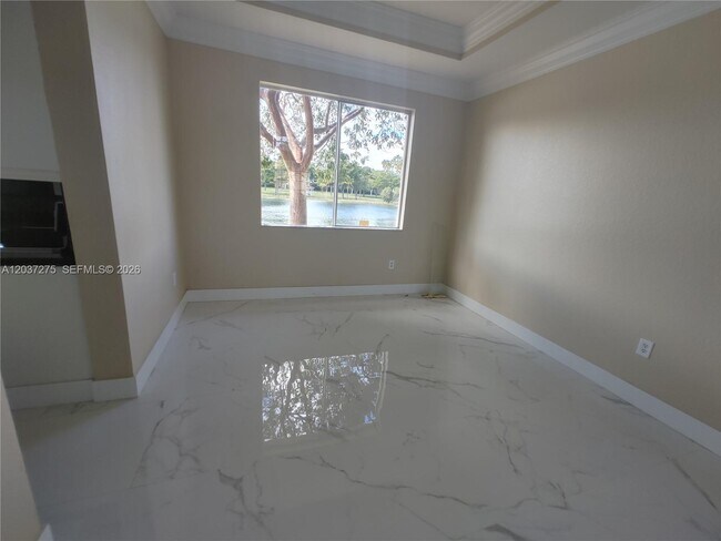 Building Photo - 21872 SW 95th Pl
