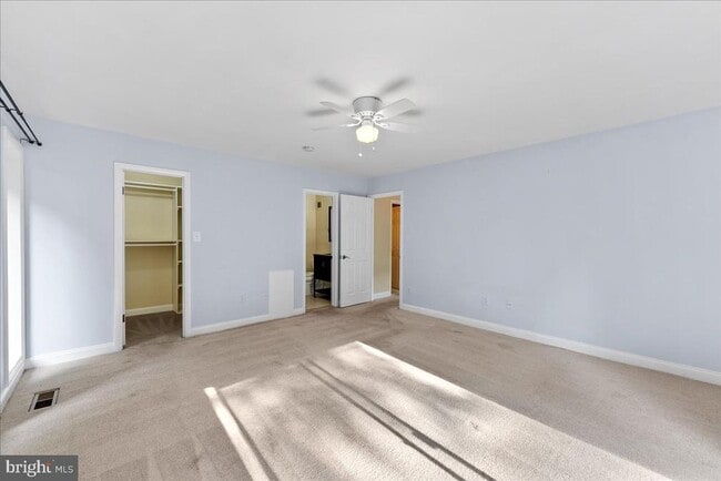 Building Photo - 2224 Glencourse Ln