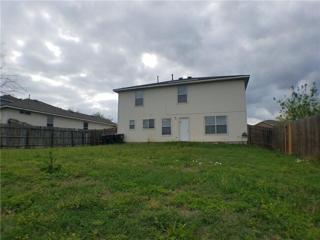 Building Photo - 149 Buttercup Way