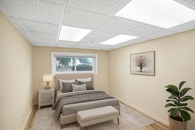 Building Photo - 1101 Sausalito Ct