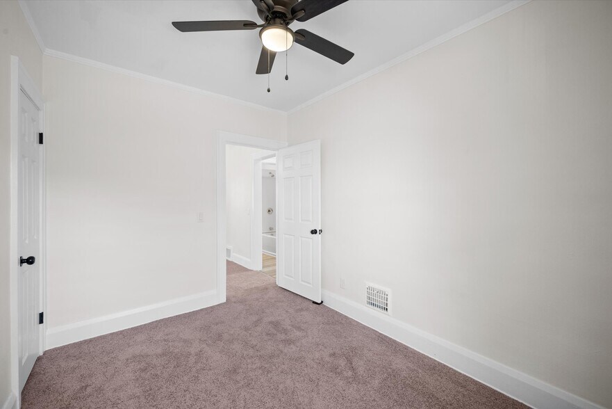 Building Photo - 316 Morrison Dr