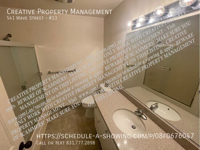 Building Photo - 541 Wave St